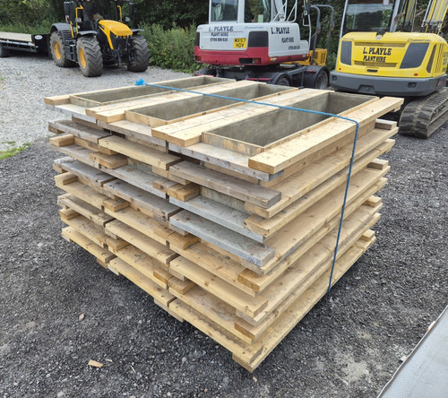 Formwork for solar panel - for,