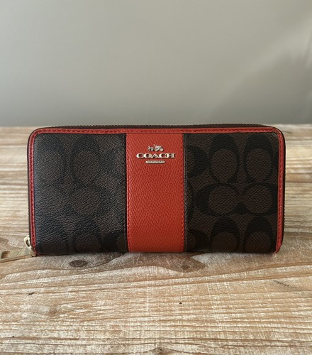 Coach accordion zip around - accordion, zip-around