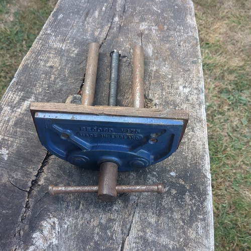 Record v175 carpenters bench - record,