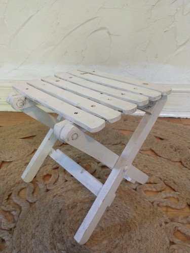 Vintage small chippy paint - vintage,