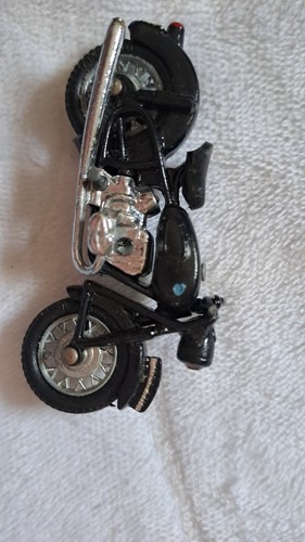 Britians bmw motorbike - bmw,