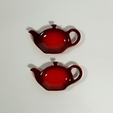 Le Creuset Cerise Red Tea Bag