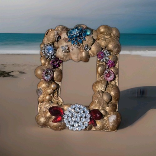 Unique handmade seashell jewel - unique,
