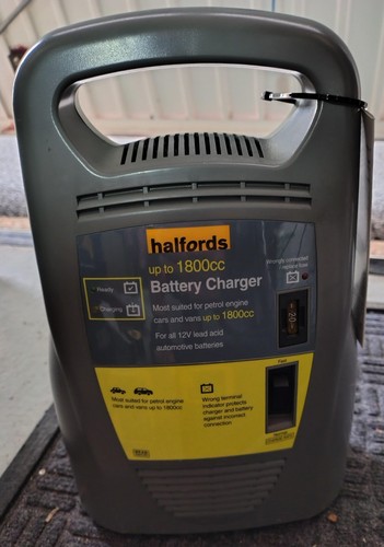 Halfords 12v car battery - 12v,