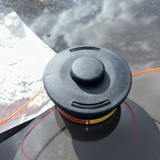 Universal Petrol Trimmer Head Autocut 25-2 Replacement Strimmer Bump Feed Line