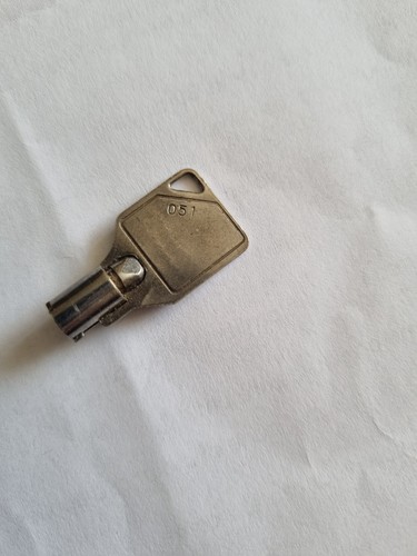 Key 051 for bewator - 051, vanderbilt