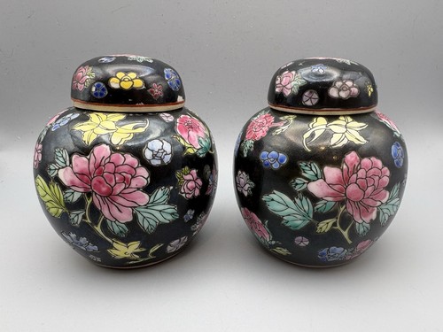Chinese floral pattern hand - 2x,