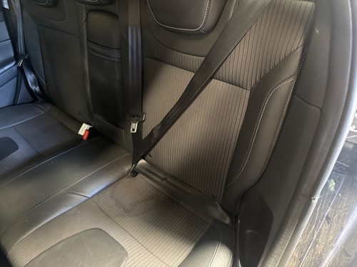 Ford focus seat belt - ford,