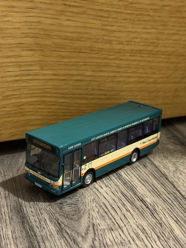 Cmnl ukbus 3001 dennis - cmnl,