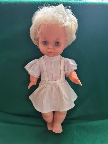 Tiny tears doll from 1970s - doll,