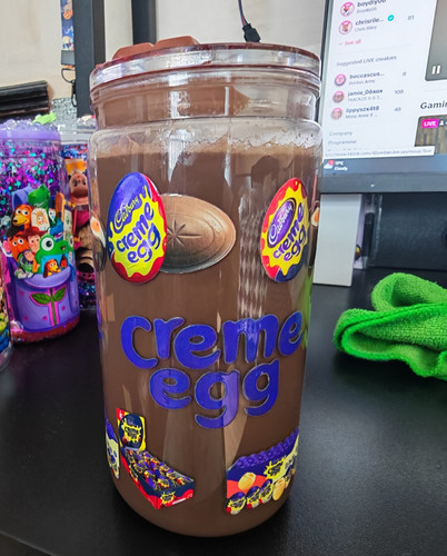 Cadbury creme egg chocolate - creme,