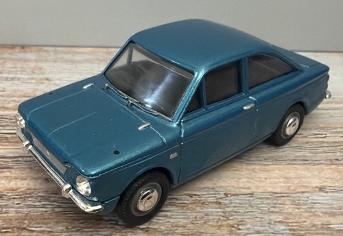 Lledo vanguards va40001 singer - lledo,
