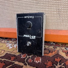 Vintage 1970s Ampeg USA Phazzer 8830 Phase Shifter Guitar / Bass Effects Pedal