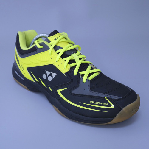 Yonex power cushion - power,