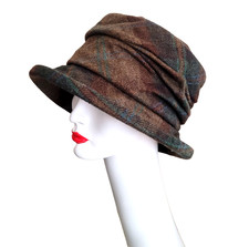 Olney Ladies Tweed Woollen