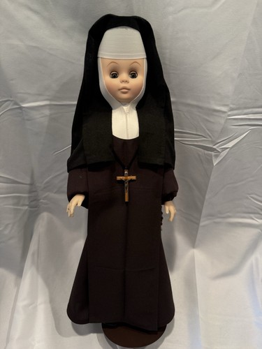 Rare 1985 genuine nun doll - genuine,