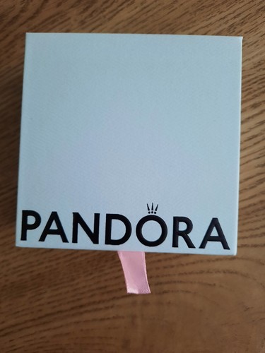 Empty pandora slide box - empty,