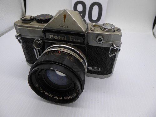 Petri flex 35mm slr film - v,