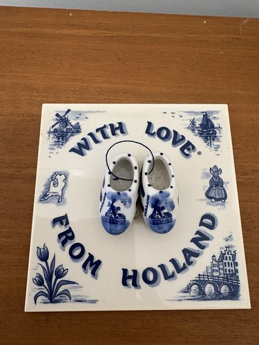 This vintage hand painted - this, a