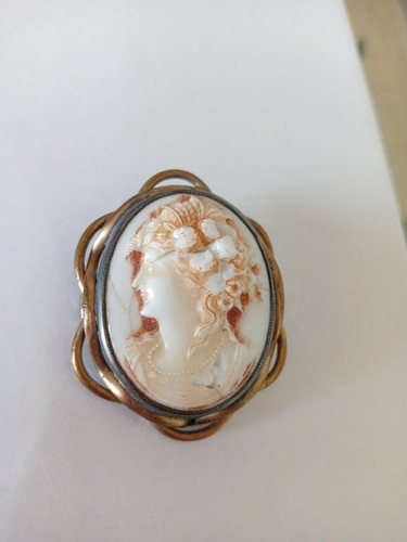 Cameo large vintage - large, vintage-style