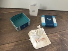 Fossil earrings With Collectible Tin Never Worn