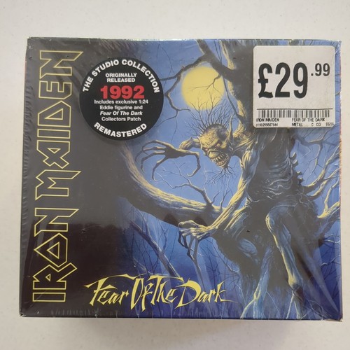 Iron maiden fear the - iron, dark