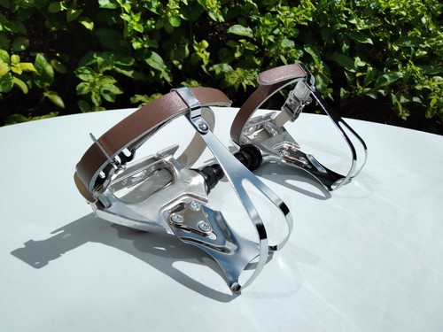 Shimano 550 aero pedals - shimano, (new)