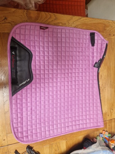 Mieux dressage square in - le,