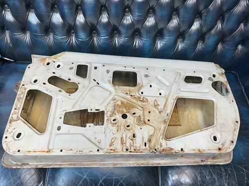 Drivers door off - drivers, hand