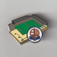 BOLTON WANDERERS F.C. Club Crested Old Ground Enamel Badge 