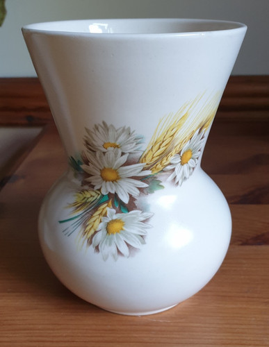 New devon pottery thistle head - devon,