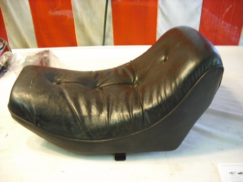 Harley fxr seat - seat, latch
