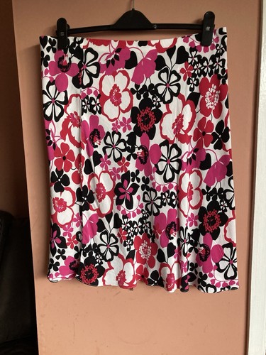 Beautiful wallis floral - wallis,