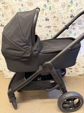 Mamas and Papas Ocarro Pram