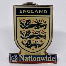 Official Licensed FA England Football Association Trofé Pin Badge Three Lions