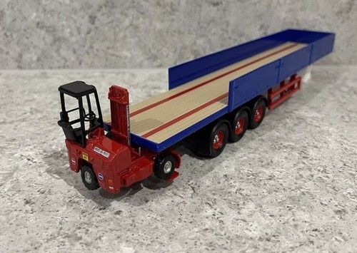 Corgi dropside brick trailer - dropside,