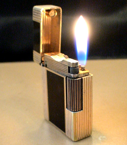 Antique lighter dupont - st,