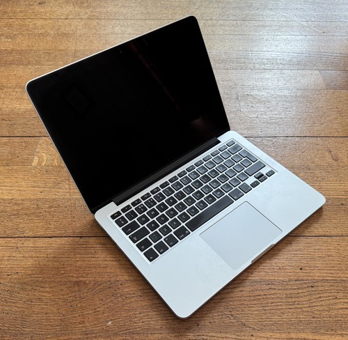 Used apple macbook pro retina - apple,