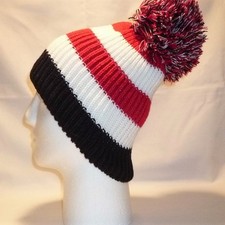 LUXURY FLEECE LINED BOBBLE HAT