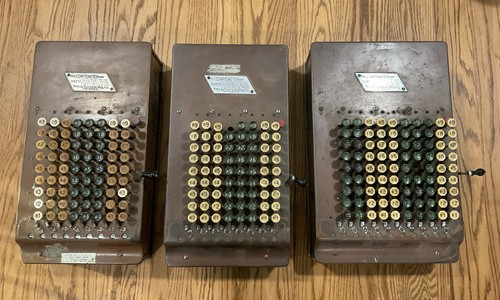 Antique felt tarrant mfg - tarrant,