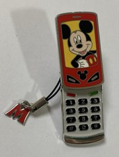 2008 WDW Mickey Mouse Sliding Cell Phone Charm Dangle Trading Pin Disney