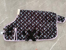 Horse dinky 100g limited