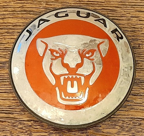 Jaguar growler alloy wheel - jaguar,