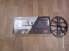 Minelab Equinox 900 Metal Detector