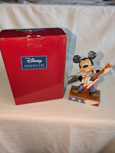 Disney traditions mickey mouse - disney,