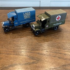 CORGI  923 THORNYCROFT 1929  BRITISH ARMY AMBULANCE AND PARCEL TRUCK.  #726
