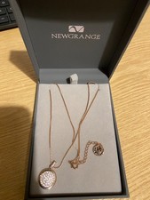 Ladies Rose Gold Diamante Round Pendant