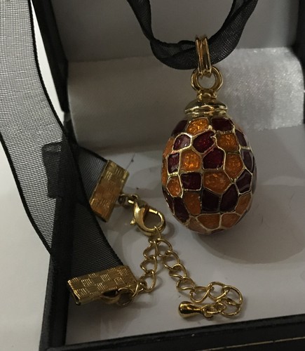 Vintage red orange - red,