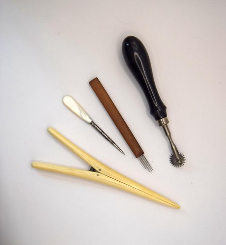 Antique victorian sewing etui - antique,