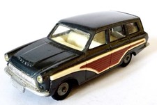 1st Time Listed. Corgi Toys No.491 Ford Consul Cortina Super Estate Car 1966-69.